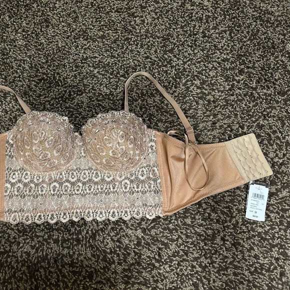 NWT Windsor corset top - Picture 7 of 7